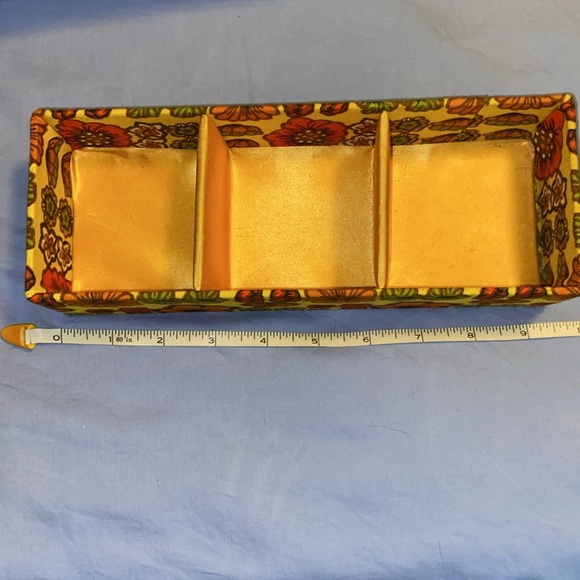 Set of 4 Vintage 1970’s Satin Lined Drawer Dividers - Picture 3 of 4